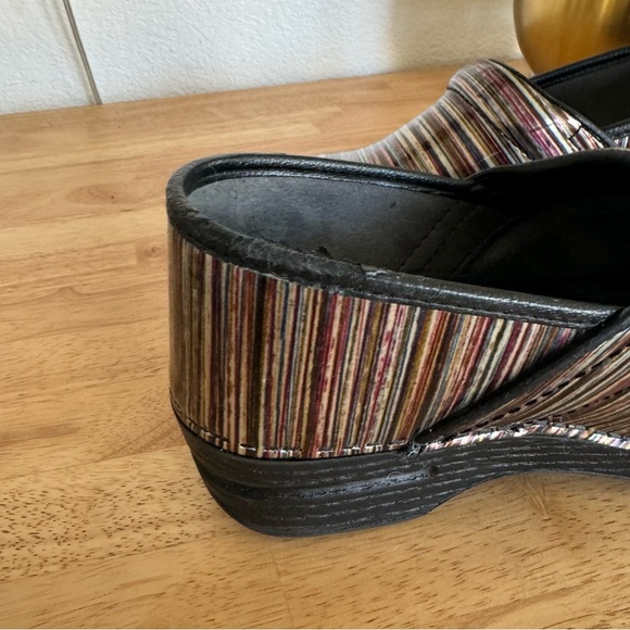 Dansko Profesional Nurse Multicolored Patent Leather Clogs Size EU 40 US 9.5/10 - Picture 12 of 16